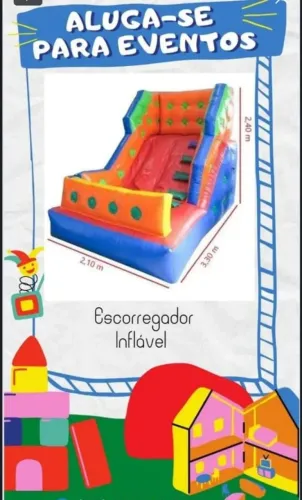 Escorregador inflável 