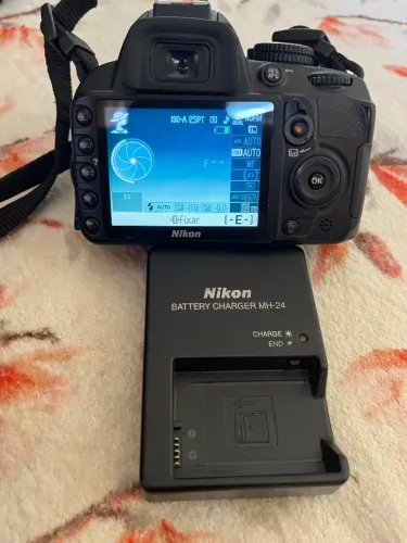 Câmera D3100 NIKON