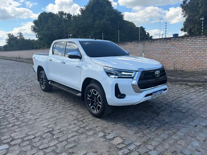 Toyota Hilux CD SRV 4X4 2.8 TDI Diesel Aut. 2022