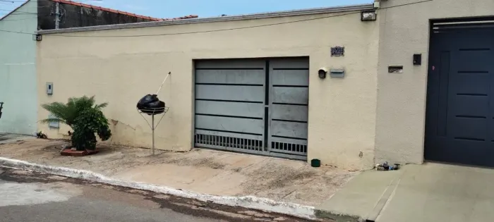 Vende se está casa