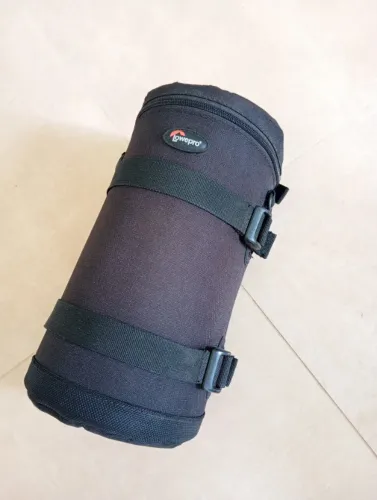 Estojo De Câmera Lowepro Case 13x32 Cm Lp36307
