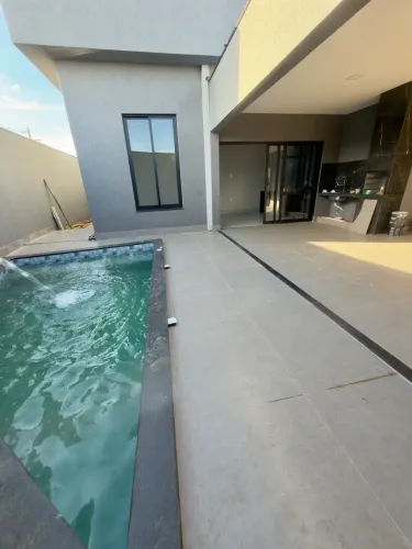 Vende se casa nova bairro pq coqueiros