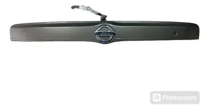 Aplique Friso Tampa Traseira Nissan Versa 2012/2020 Original