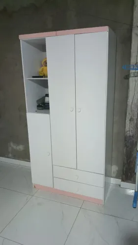 Guarda roupa infantil