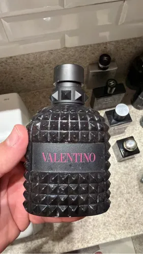 Valentino Born in Roma Extradose