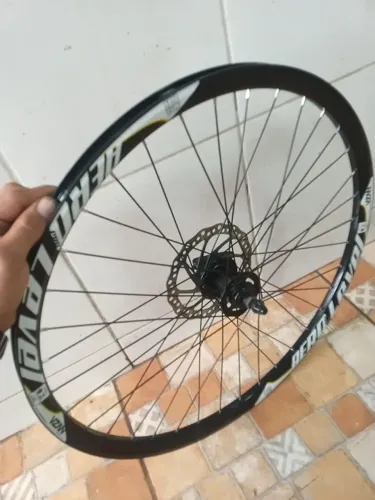 Roda aéreo 26 disco e blocagem vzan