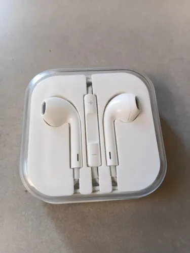 Fone de ouvido original Apple conector P2 com fio usado