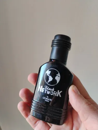Perfume francês masculino marca Lomani