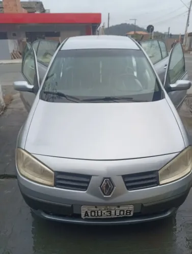 Renault Megane Sedan Dynamique 2.0 16V Aut. 2007
