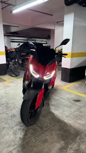 Yamaha XMax 250 / Apenas 11.000 km