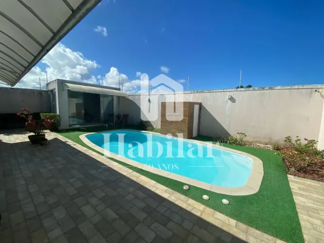 Casa com piscina e energia solar na Aruana, Aracaju, SE-13