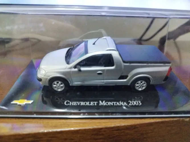 Miniatura Chevrolet Collection Montana - 2003