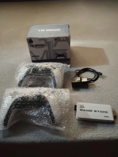 Console M15 Game Stick 4k Com 2 Controles Sem Fio 2.4g Wir<br>