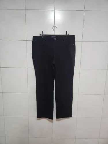 Calca jeans preta 48/50