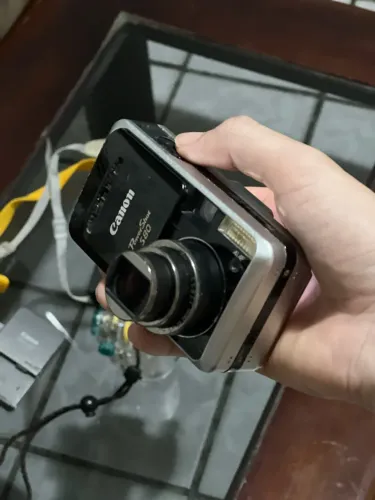 Canon PowerShot S80