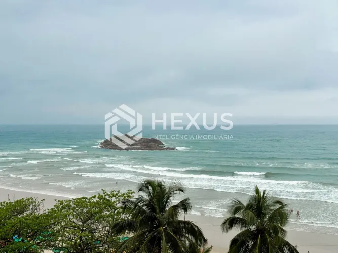 Apartamento frente mar com varanda vista mar nas Pitangueiras, Guarujá