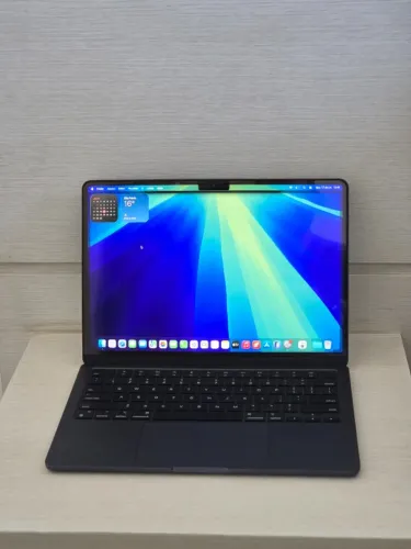 MacBook Air M3 13pol 512GB SSD 12GB RAM - Estado de novo - Modelo A3113