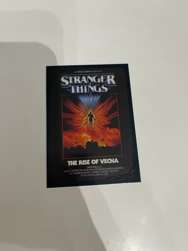 Card colecionável stranger things