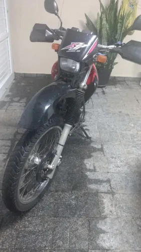 XT225 super conservada e toda original - tenho a 14 anos