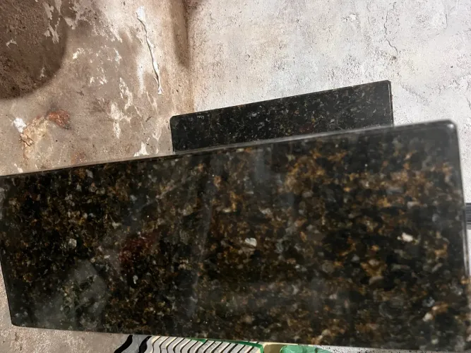 Pia verde Ubatuba 44x44