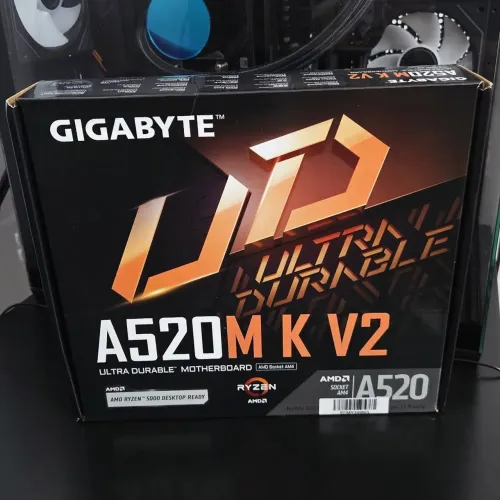 Placa-mãe A520m Gigabyte Lacrada 