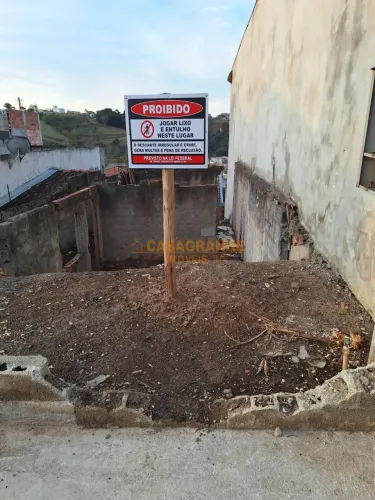 Imóvel para venda possui 132 metros quadrados em Jardim Nova República - São José dos Camp