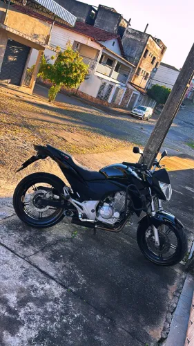 VENDO CB300R