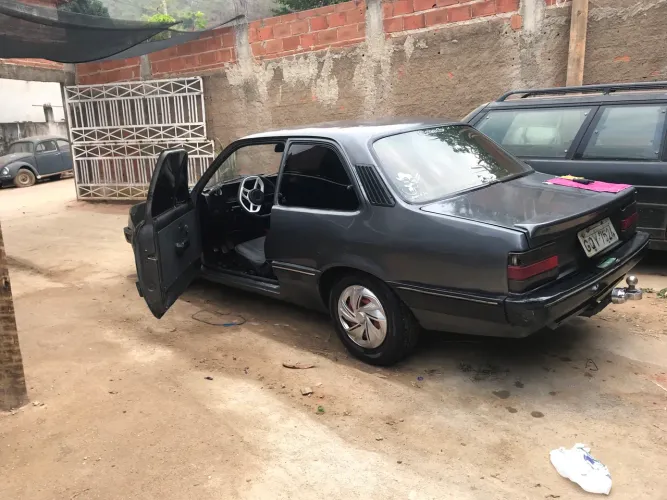 Chevrolet Chevette L / SL / Sl/e / DL / SE 1.6 1990