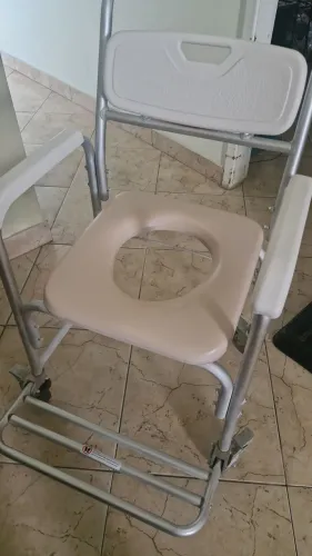 Cadeira de banho para idoso