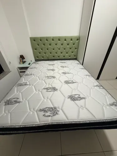 Cama Box Queen - base + colchão