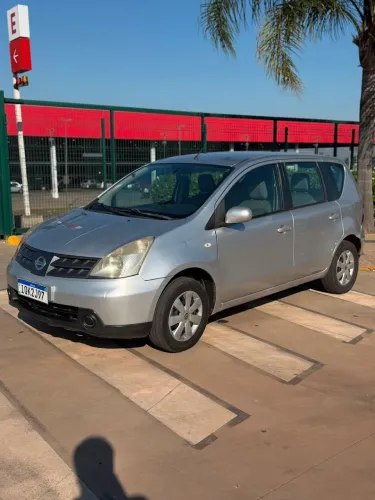 Nissan Livina 1.6 16V Flex Fuel 5P 2010