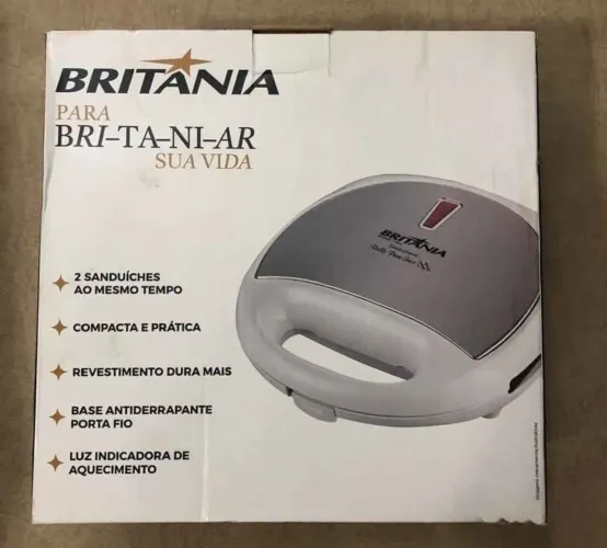 Sanduicheira Britânia Bello pane antiaderente inox nova 110 V 750 W