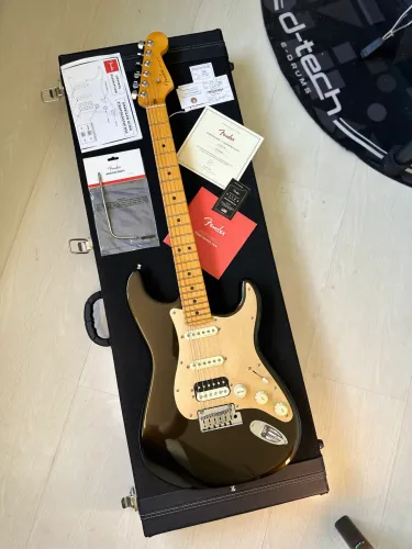 Fender American Ultra II Stratocaster HSS USA