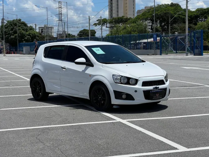 Chevrolet Sonic HB LTZ 1.6 16V Flexpower 5P Aut. 2014