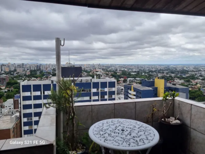 Vendo Cobertura  Duplex Bairro Bigorrilho .