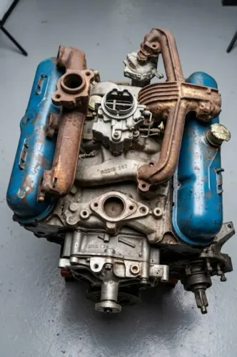motor v8 marca ford