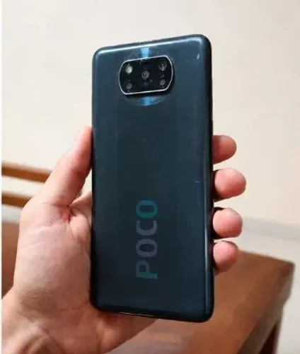 Celular POCO X3 c/NFC e infravermelho.