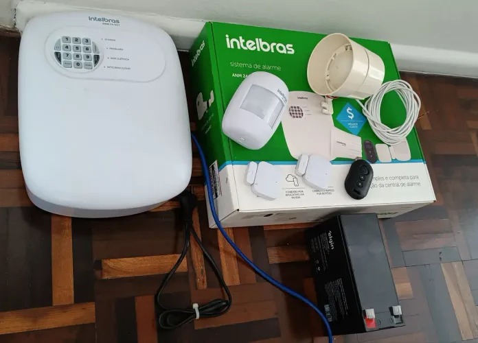 Kit alarme Intelbras residencial ANM 24 NET