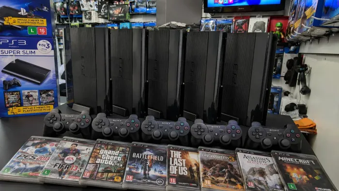 PS3 SUPER SLIM 500GB 2 Controles+30mil jogos+loja liberadas para baixar aceito cartão