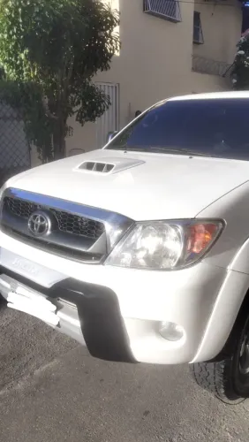Toyota Hilux CD SRV D4-d 4X4 3.0 TDI Diesel AUT 2006