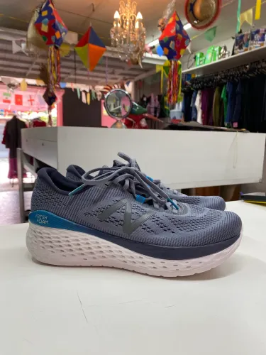 Tênis de Corrida NEW BALANCE FRESH FOAM MORE