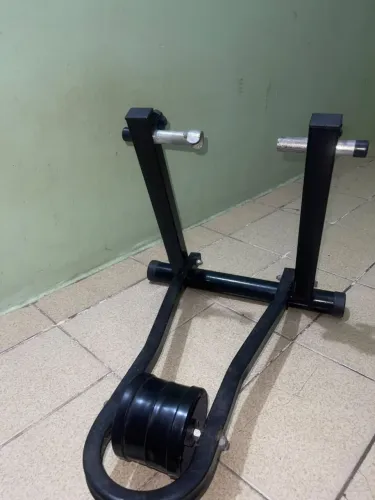 Rolo de treino em perfeito estado de conservação.