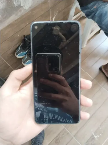 Celular usado 