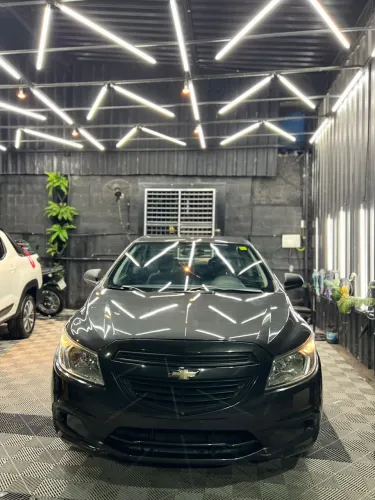 Chevrolet Onix JOY Hatch 1.0 8V Flex Mec. 4P 2018