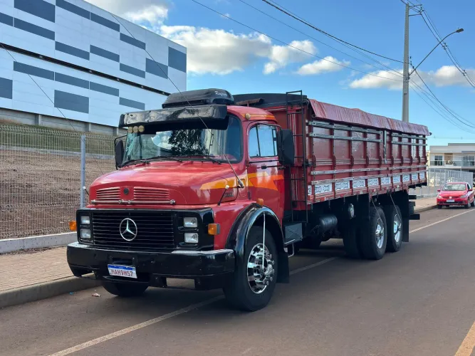 Mercedes 1113 truck