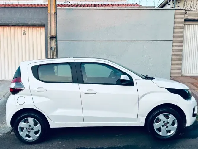 Fiat Mobi Like 1.0 Fire Flex 5P. 2018