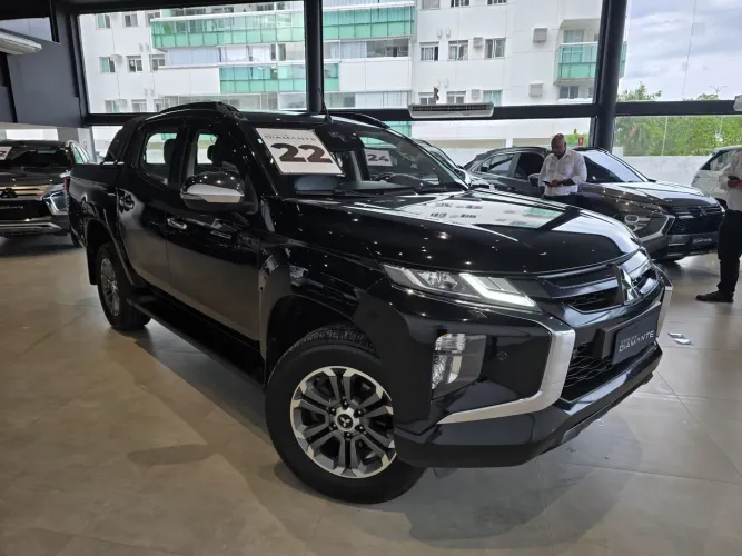 Mitsubishi L200 Triton Sport HPE-S 2.4 CD Dies. AUT 2022
