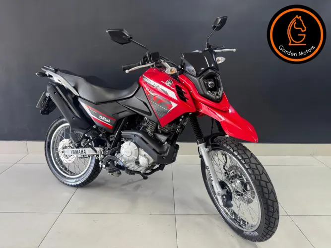 Crosser z 2025 - Troco e Financio