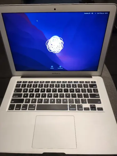 MacBook Air 13" (2017) | Core i5, 8GB RAM, SSD 128GB - Perfeito Estado