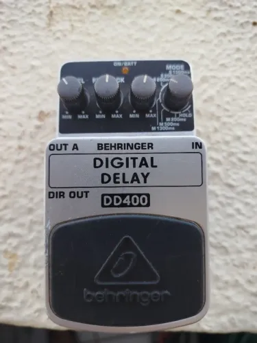 Pedal Guitarra Behringer Dd400 Digital Delay